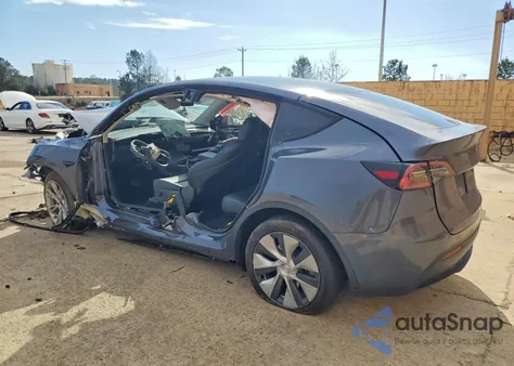 2023 Tesla Model Y z USA, uszkodzony, nr VIN 7SAYGDEE8PF668704